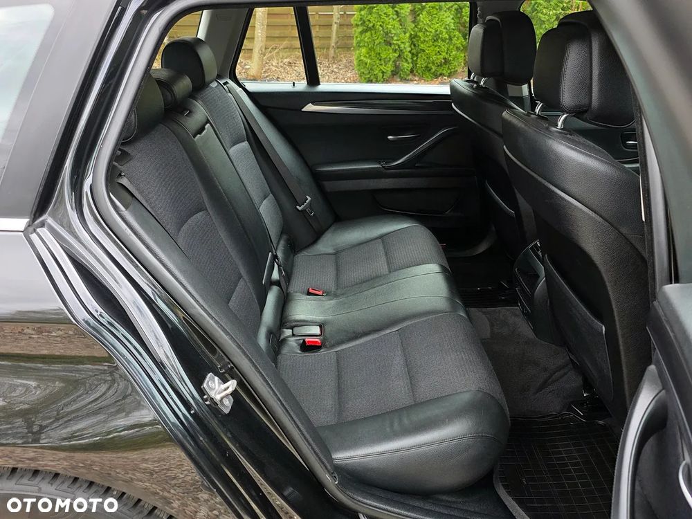 BMW Seria 5 520d - 26
