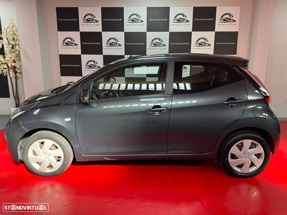 Toyota Aygo 1.0 X-Play+AC+X-Touch - 4