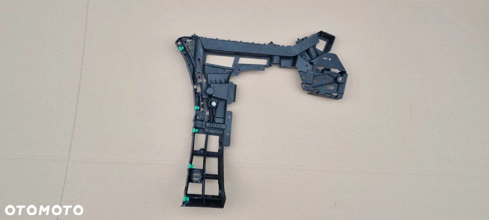VOLVO XC90 II 2015- ślizg prawy zderzak tył oryginał - 2