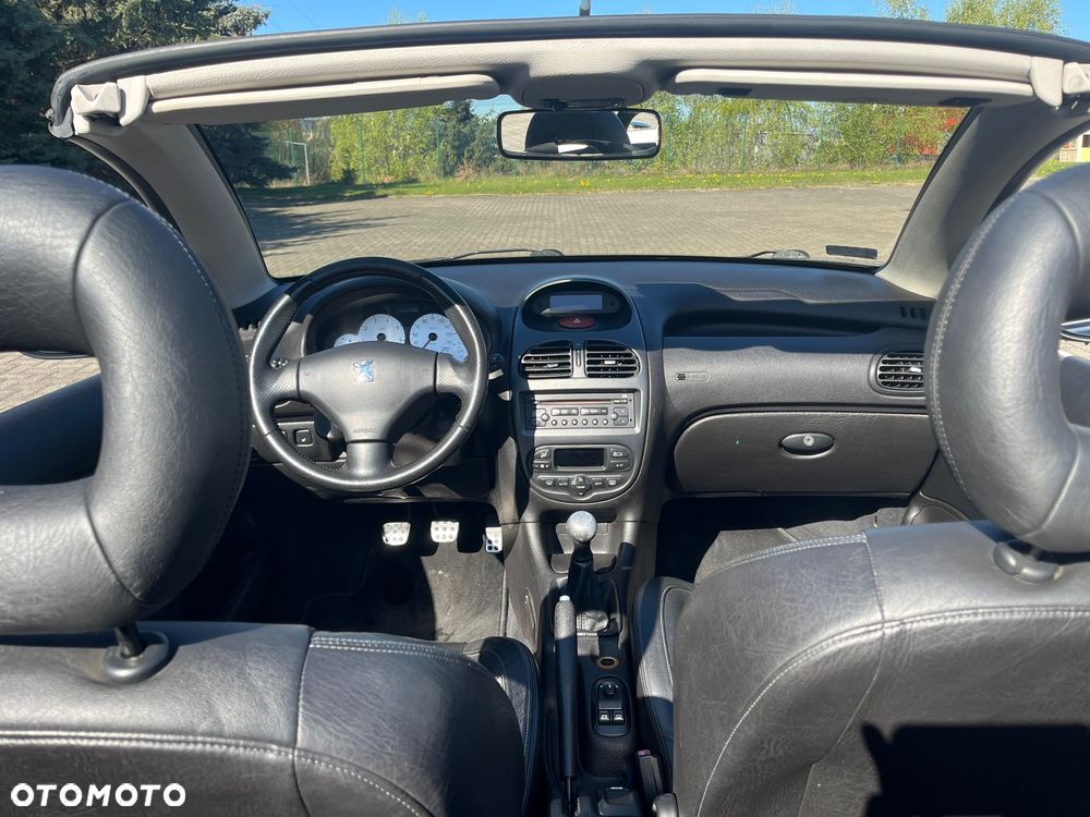 Peugeot 206 CC 2.0 - 16