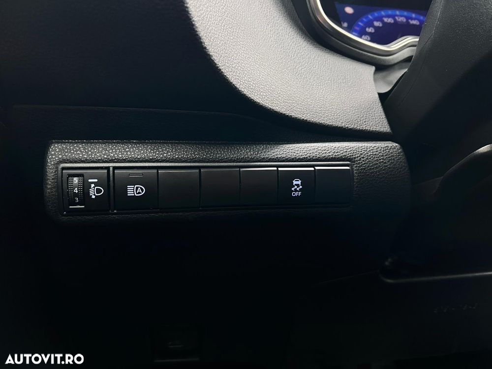 Toyota Corolla 1.8 HSD Dynamic Bi-tone - 26