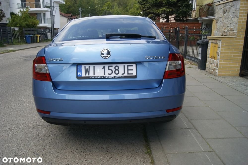 Skoda Octavia 1.6 TDI Ambition - 4