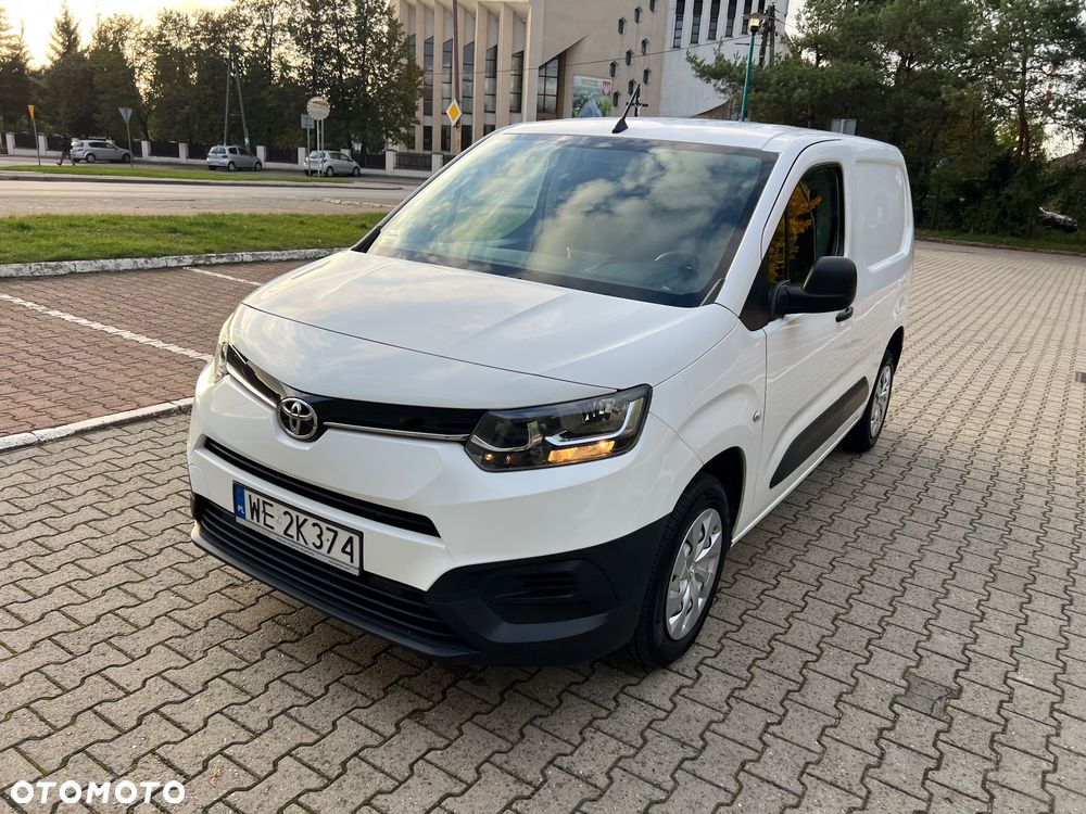 Toyota Proace City - 16