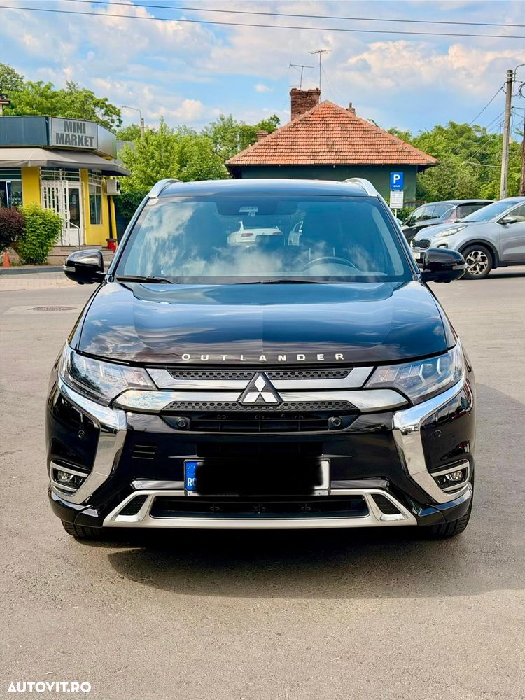 Mitsubishi Outlander PHEV 2.4 L 4X4 Instyle+ - 1
