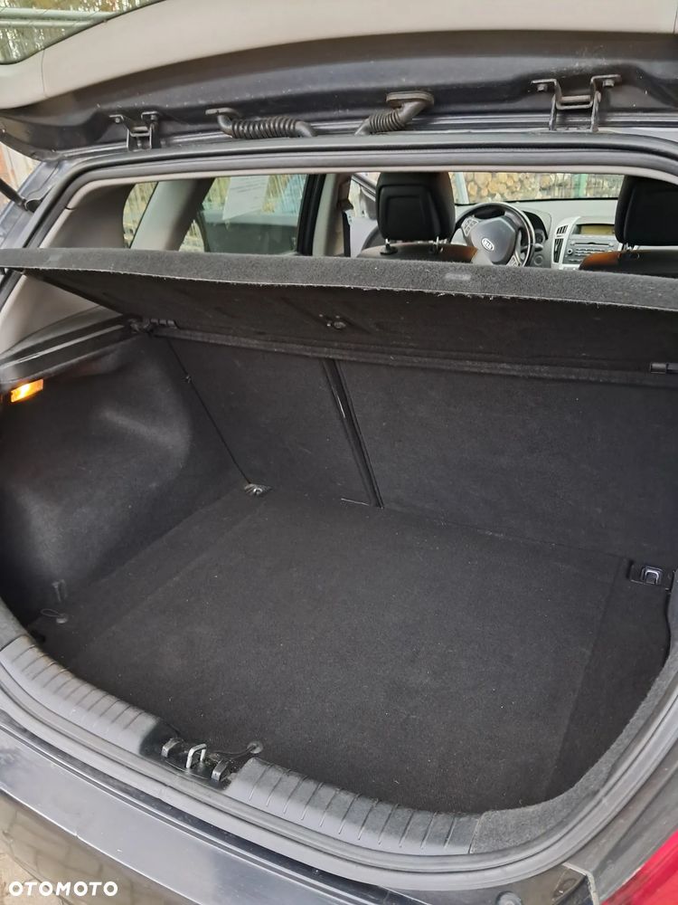 Kia Ceed - 5