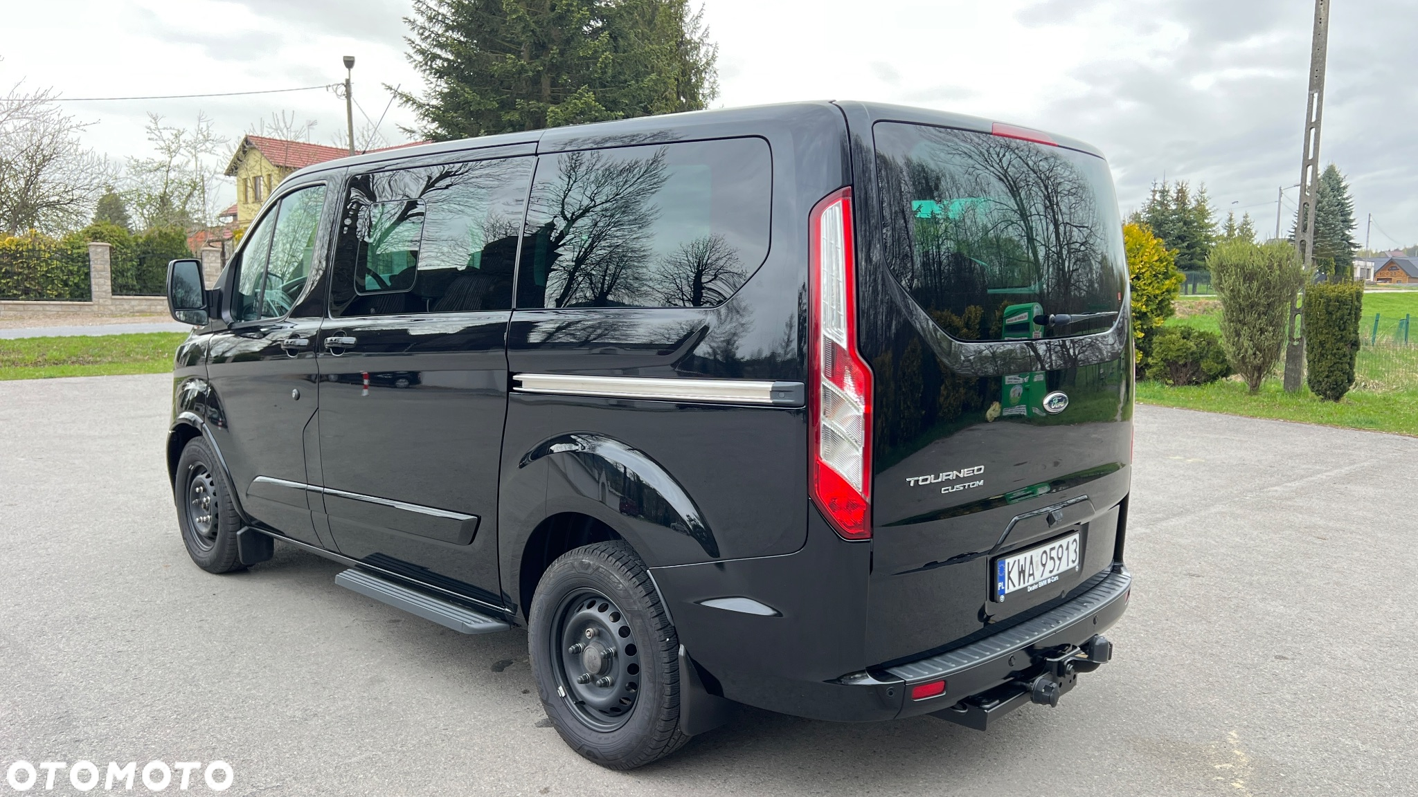 Ford Tourneo Custom 2.0 EcoBlue L1 Titanium - 9