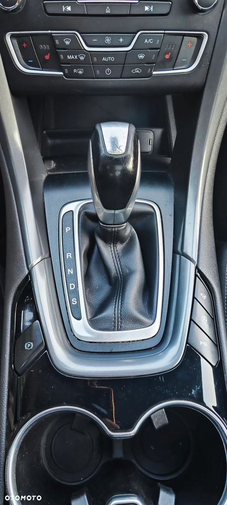Ford Mondeo 2.0 TDCi Start-Stopp PowerShift-Aut Titanium - 31