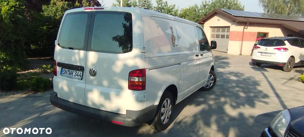 Volkswagen Transporter T5 - 10