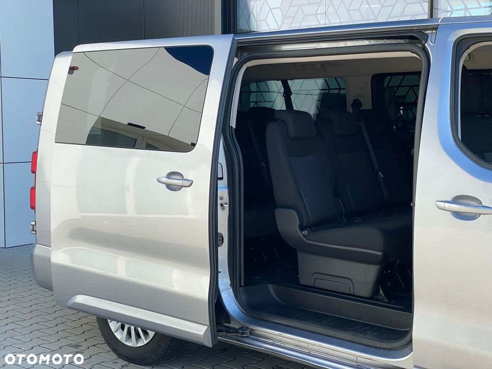 Toyota PROACE VERSO - 32