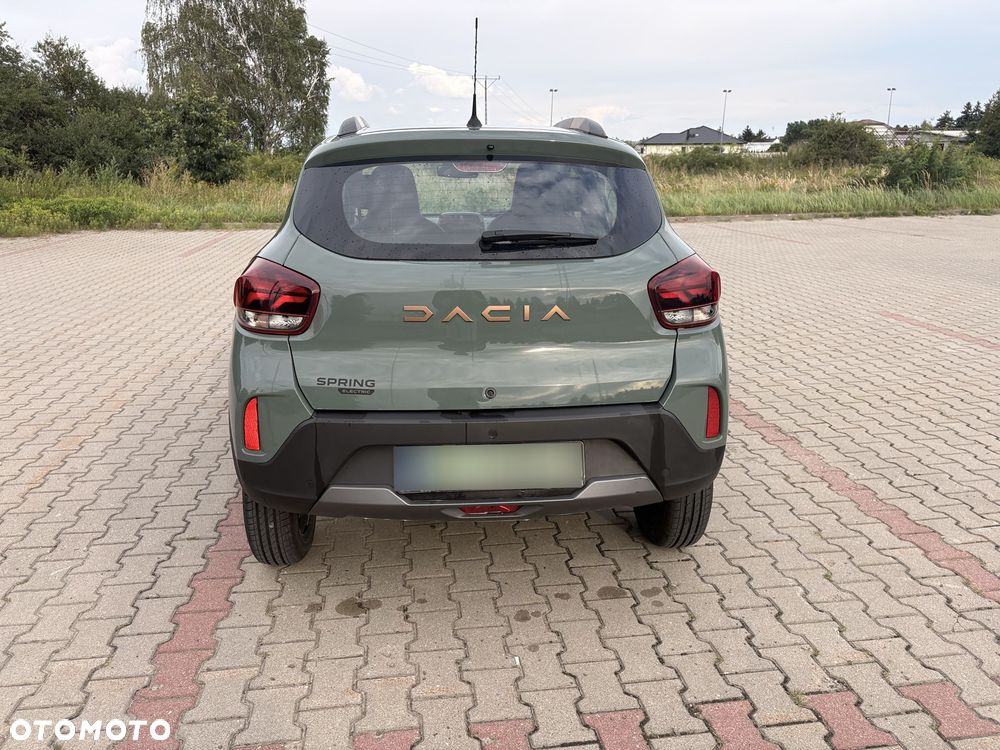 Dacia Spring - 5