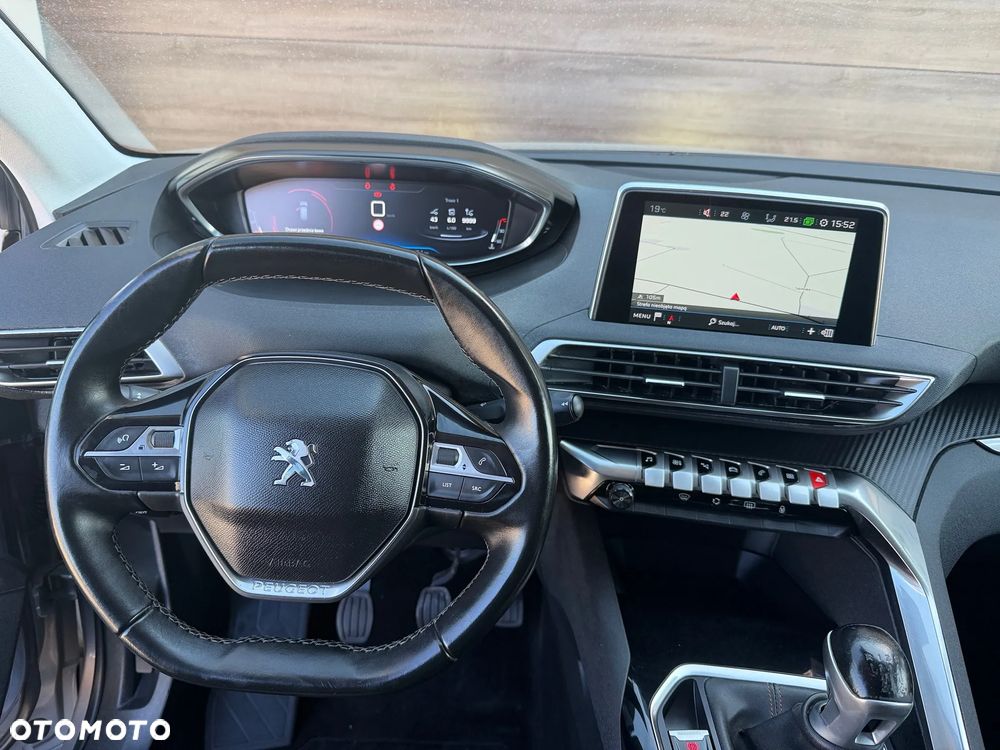 Peugeot 3008 - 19