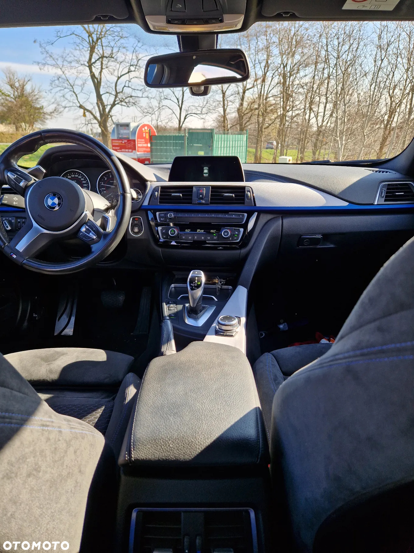 BMW Seria 3 330i xDrive M Sport - 6
