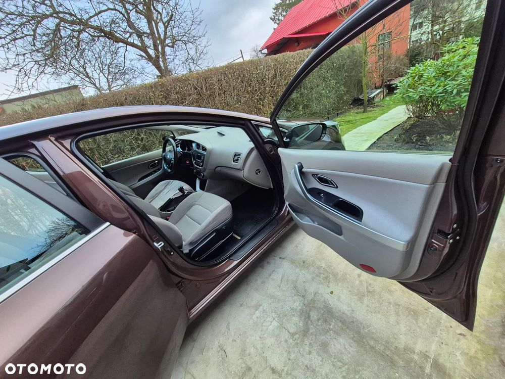 Kia Ceed 1.6 GDI M - 7