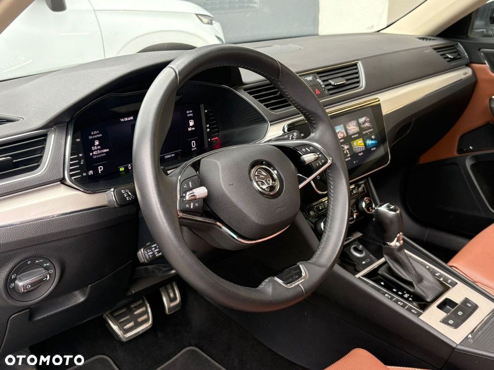 Skoda Superb 2.0 TDI SCR 4x4 L&K DSG - 15