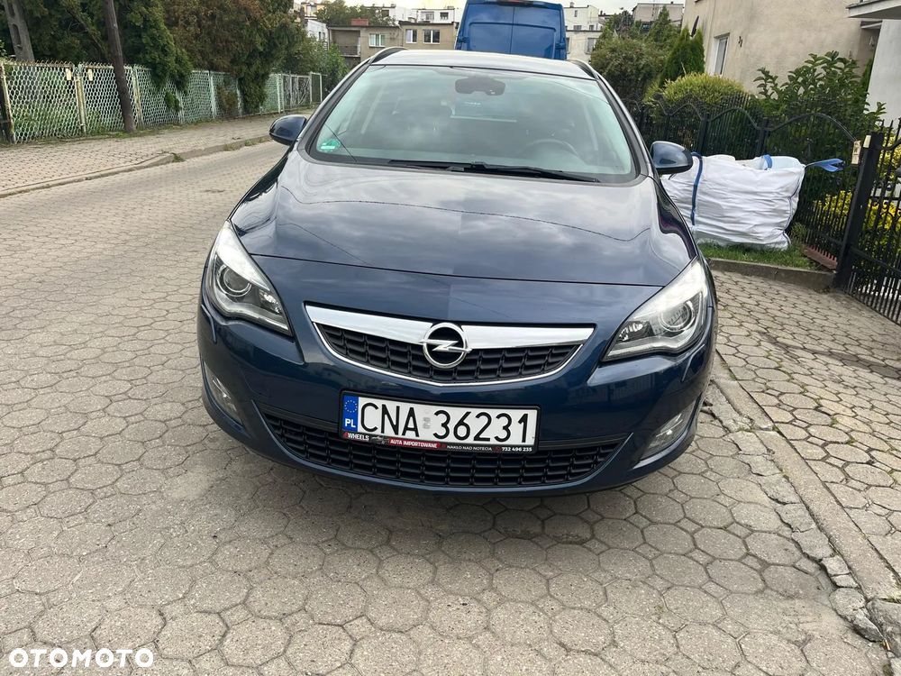 Opel Astra 2.0 CDTI DPF Sports Tourer Innovation - 9