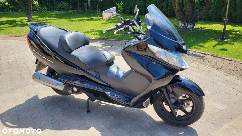 Suzuki Burgman - 1