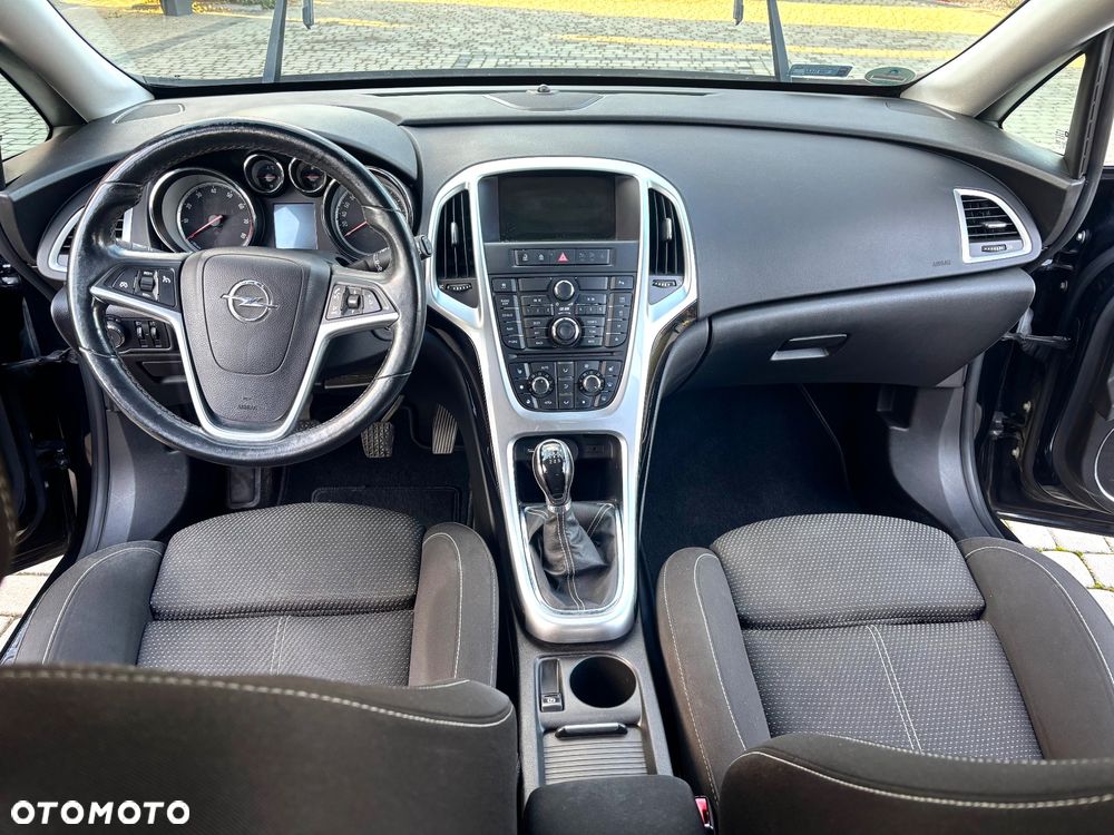 Opel Astra - 10