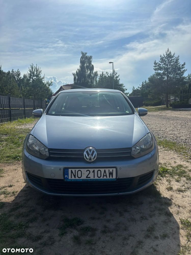 Volkswagen Golf 1.4 TSI Comfortline DSG - 2