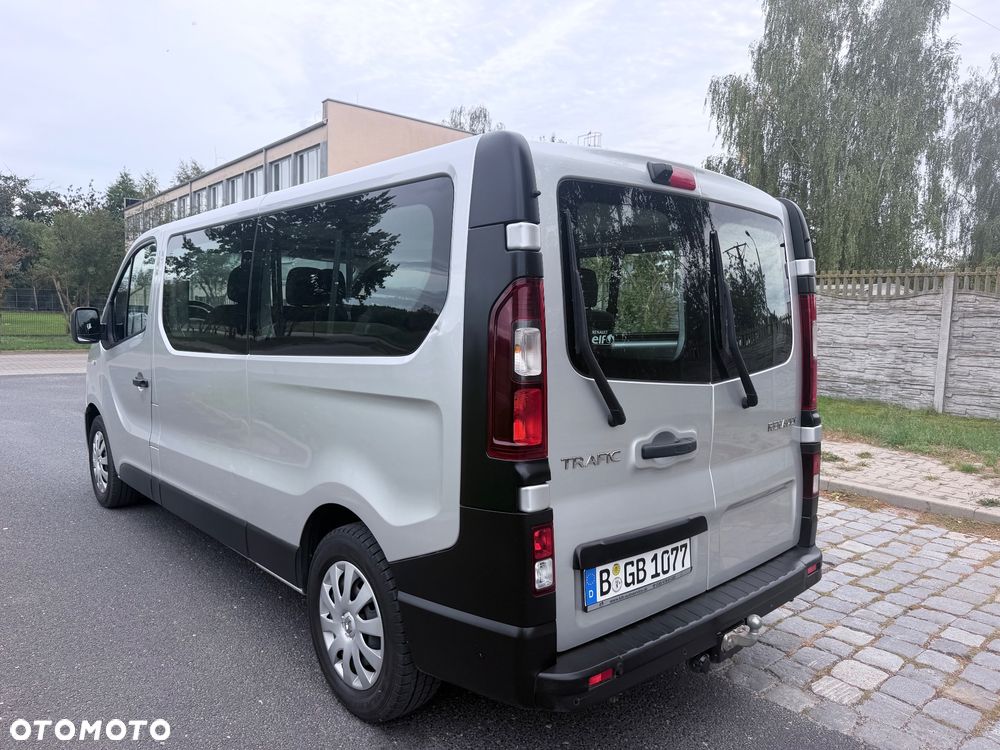 Renault Trafic - 2
