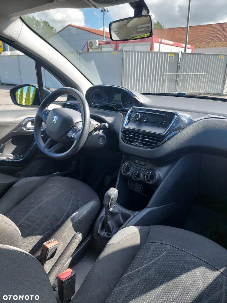 Peugeot 208 1.2 VTi Access - 21