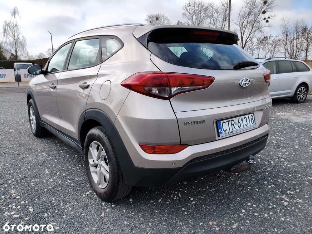 Hyundai Tucson blue 1.6 GDi 2WD Navi - 9