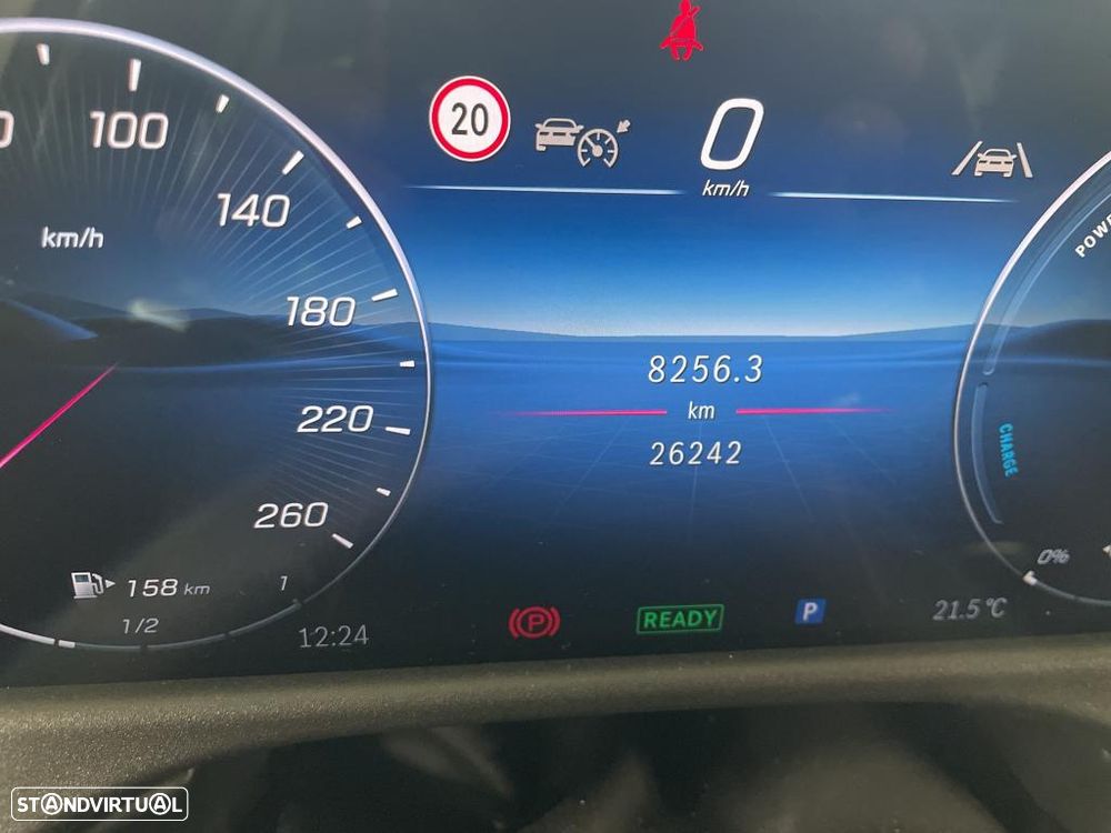 Mercedes-Benz E 300 e - 7