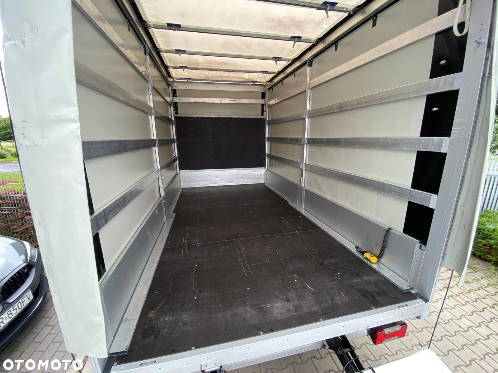 Iveco DAILY 35S16 HI-MATIC FIRANKA OBUSTRONNA 8 PALET WINDA BAR - 19