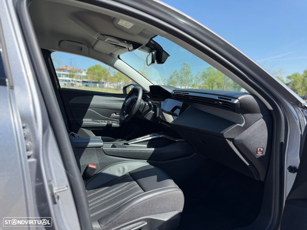 Peugeot 308 SW 180 e-EAT8 GT - 41