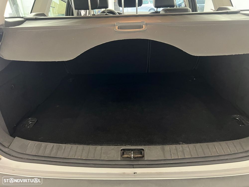 Ford Focus SW 1.6 TDCi Titanium - 9