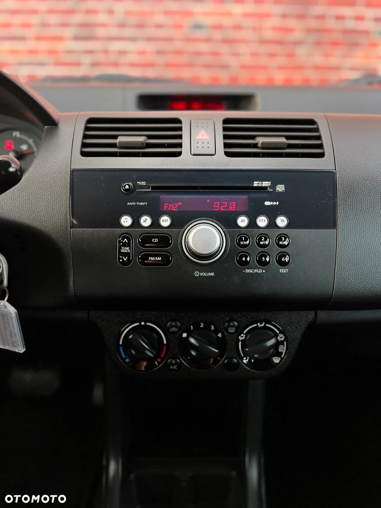 Suzuki Swift 1.3 A-M-T Comfort - 20