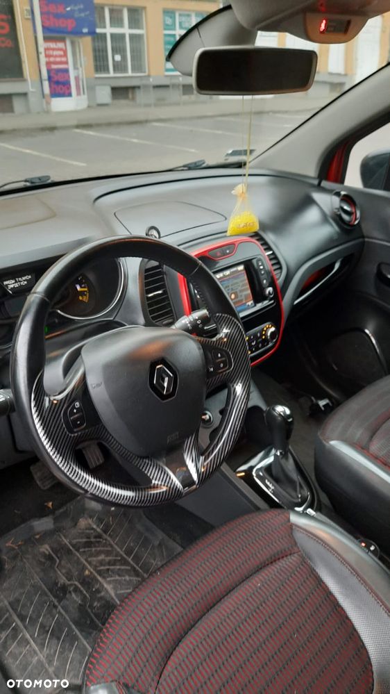 Renault Captur 1.2 TCe Helly Hansen EDC - 12