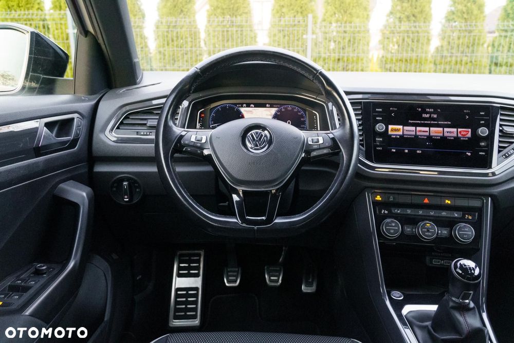 Volkswagen T-Roc - 11