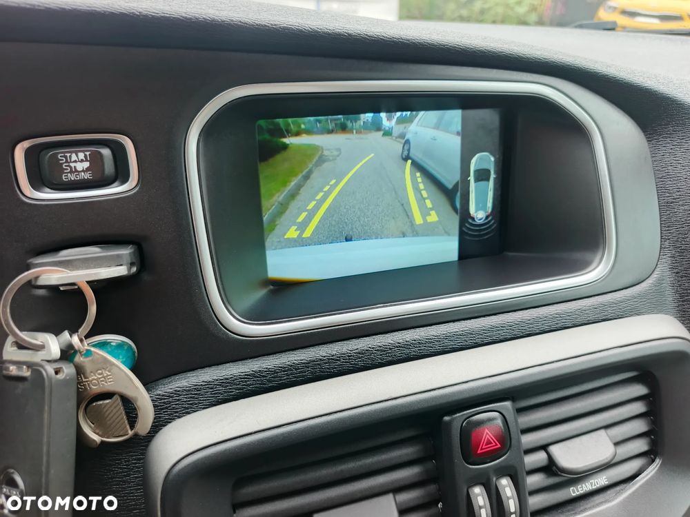 Volvo V40 - 30