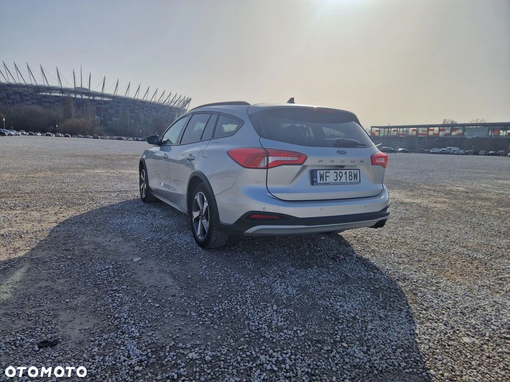 Ford Focus 1.5 EcoBoost Active X - 3