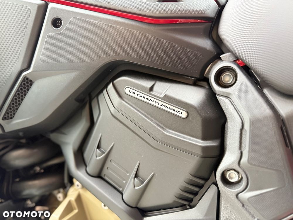 Ducati Multistrada - 11