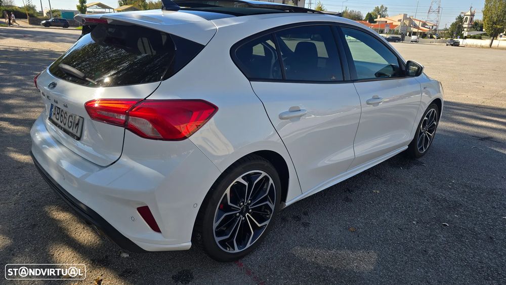 Ford Focus 1.0 EcoBoost ST-Line - 5
