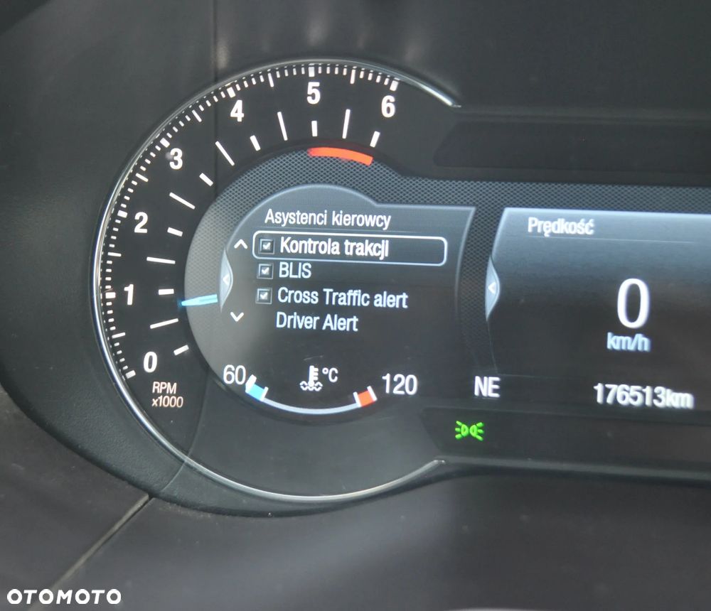 Ford S-Max 2.0 TDCi Titanium - 16