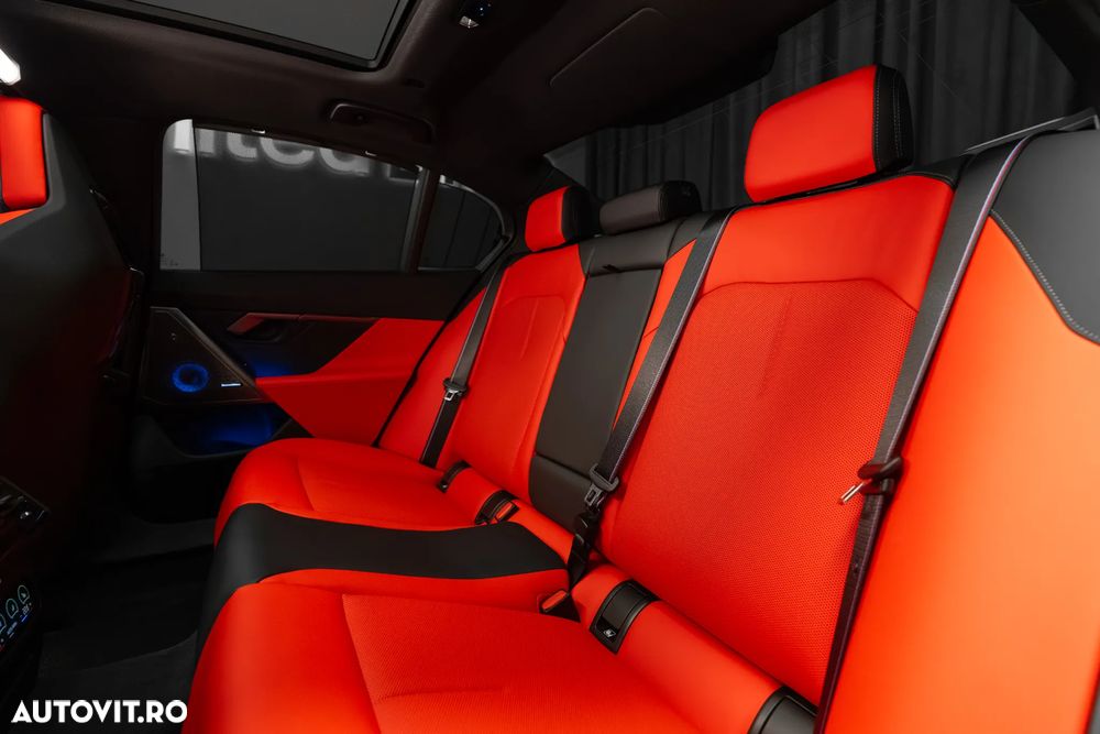 BMW M5 xDrive AT PHEV - 34