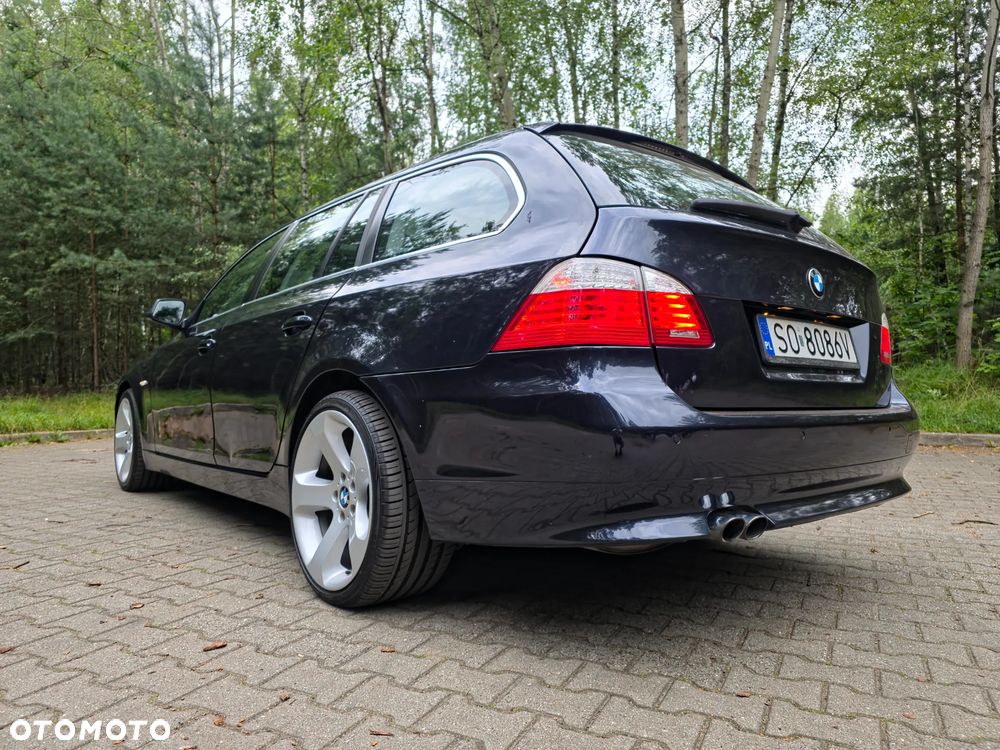 BMW Seria 5 525d Edition Sport - 34