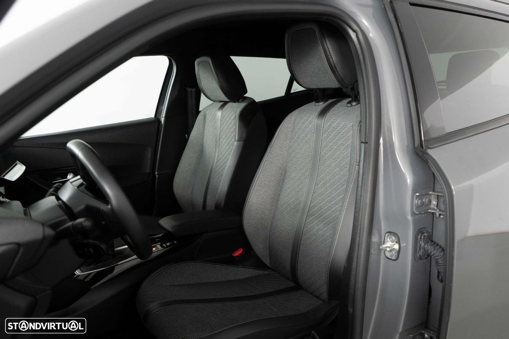 Peugeot 2008 1.2 PureTech Allure Pack - 10