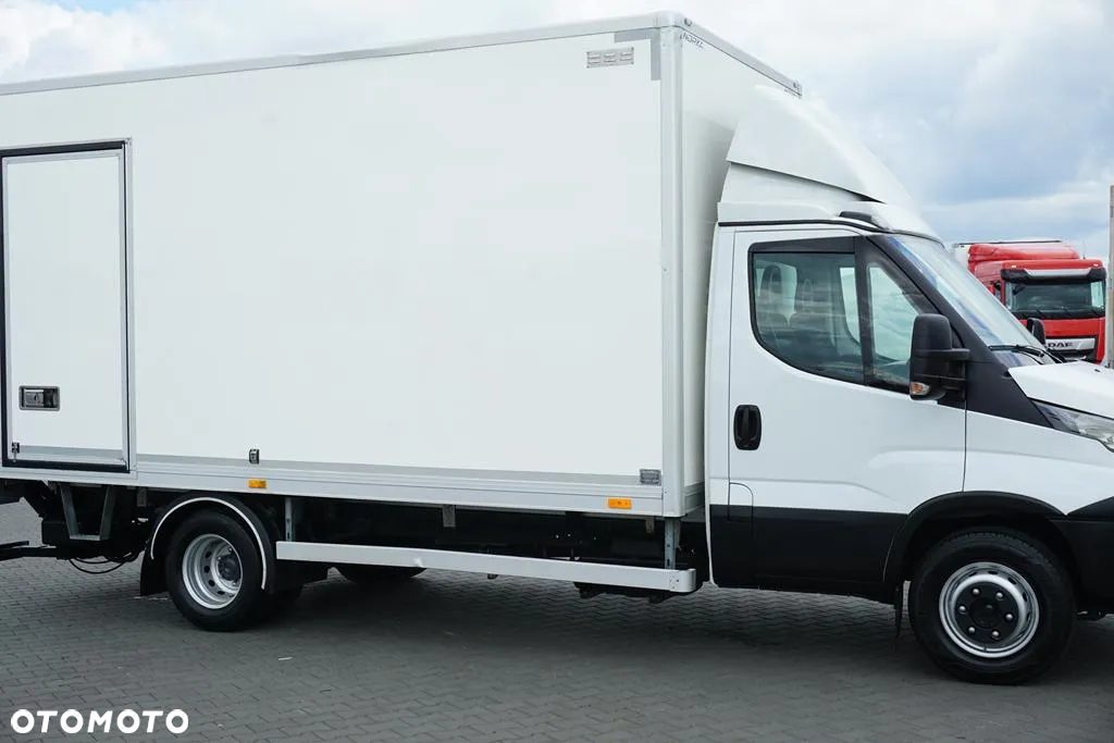 Iveco / DAILY / 70C18 / E 6 / KONTENER + WINDA / 10 PALET / ŁAD. 3565 KG - 16