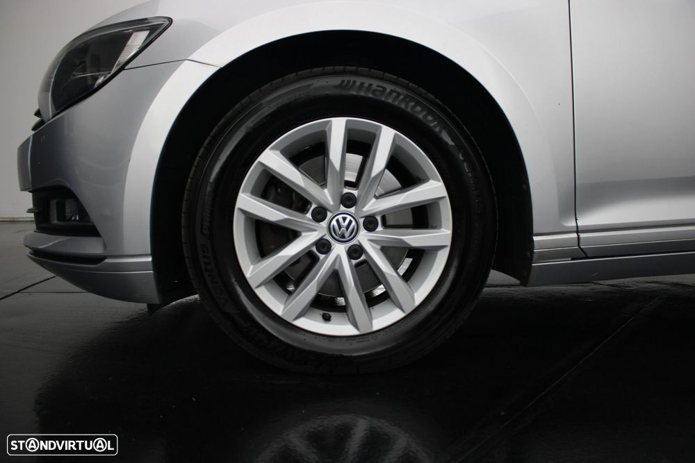 VW Passat Variant 1.6 TDI Confortline - 31