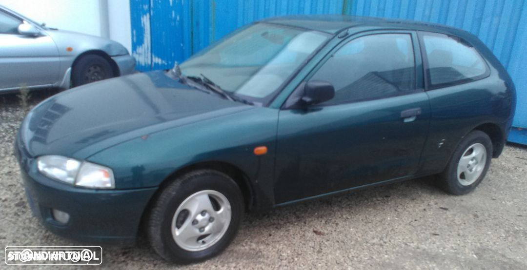 Mitsubishi colt GLX 1.3 de 1998 para peças - 5