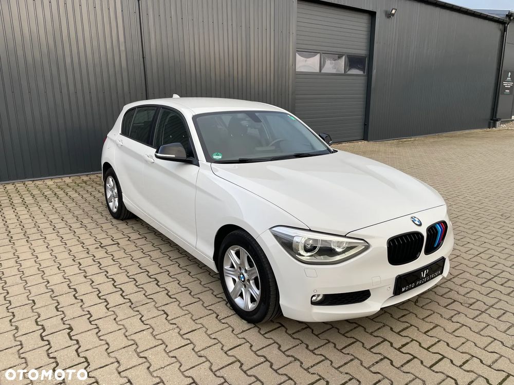 BMW Seria 1 116i - 28