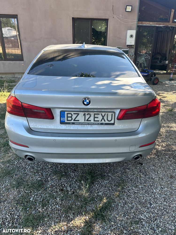 BMW Seria 5 525d AT - 18