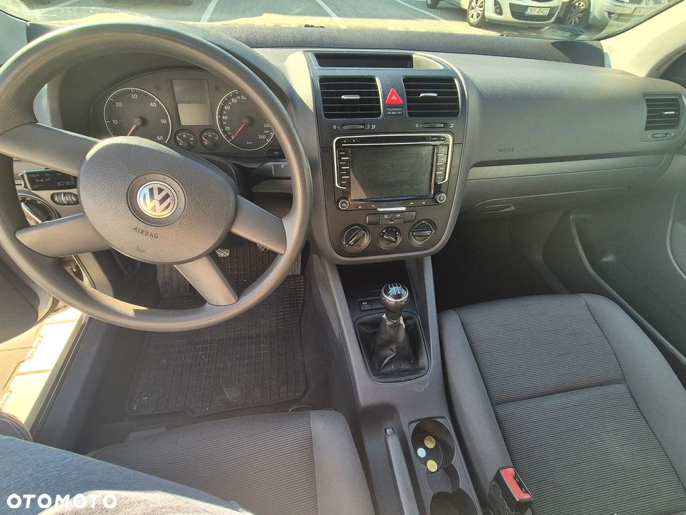 Volkswagen Golf 1.9 TDI 4Motion DPF Tour - 13