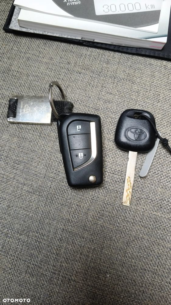 Toyota Yaris 1.5 Active - 19