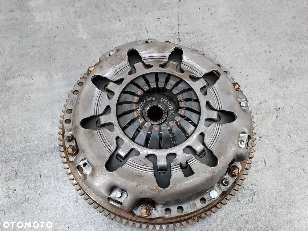 SPRZĘGŁO KOMPLETNE TOYOTA YARIS II 13451-0Q010-A  319014210 1.0 VVT-I - 1