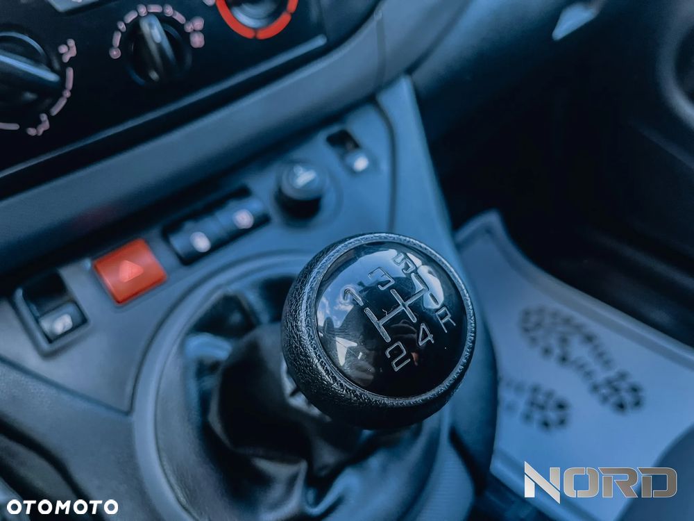 Peugeot Partner 4x4 L1 Active - 17