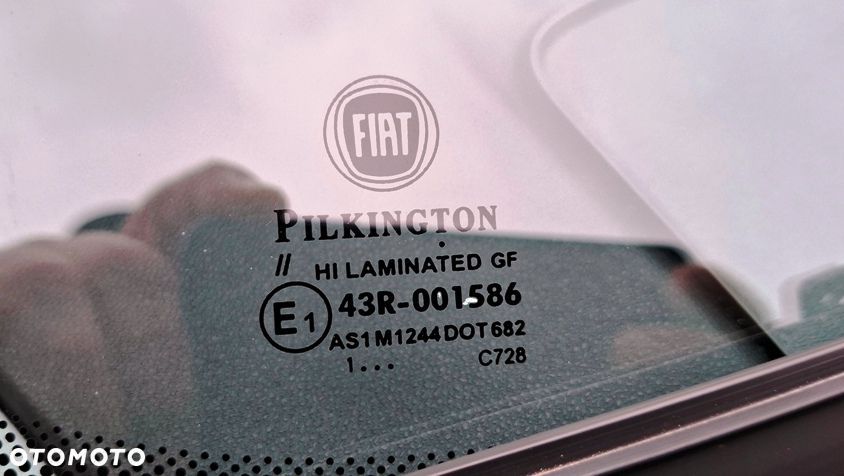 Fiat Grande Punto Actual 1.4 8V Estiva Blue&Me Euro5 - 24